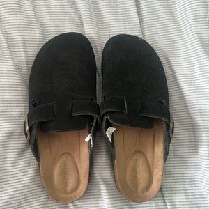 Women’s Black Clogs